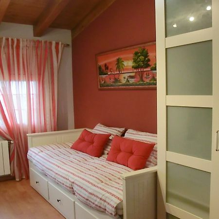 104662 - Villa In โยเรตเดมาร์ ภายนอก รูปภาพ